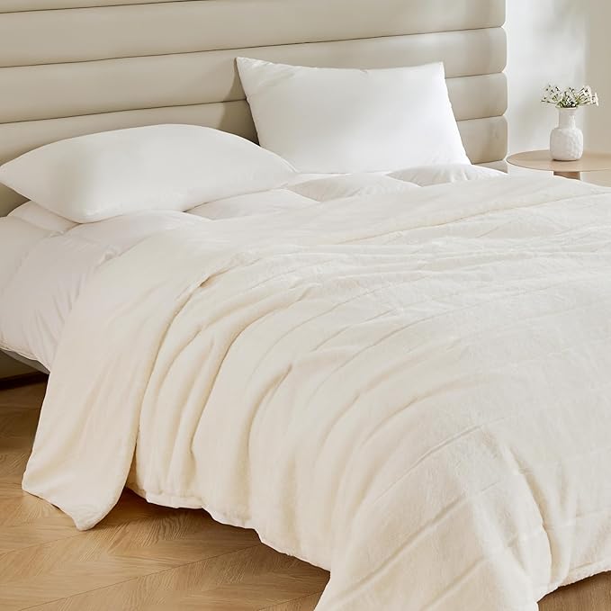 ALPHA HOME Luxury Faux Rabbit Fur Throw Blanket for Couch Bed, Cozy Gifts for Women Christmas, Ideal for Home Decor and Chilly Nights
