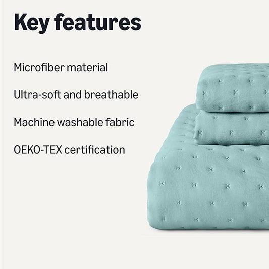 Amazon Basics Brushed Microfiber Quilt Set, Extra Soft with Natural Texture, 3-Piece, Queen/Full, Blue