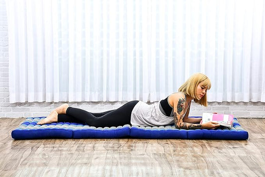 Leewadee Trifold Mattress Standard – Comfortable Thai Massage Pad, Foldable Floor Mattress Filled with Kapok, Perfect to Use as a Sleeping Mat 79 x 28 inches, Blue