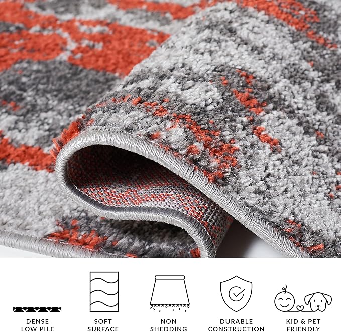 SAFAVIEH Adirondack Collection Area Rug - 4' Square, Orange & Grey, Modern Abstract Design, Non-Shedding & Easy Care, Ideal for High Traffic Areas in Living Room, Bedroom (ADR134P)