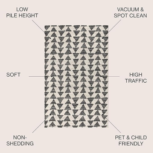 JONATHAN Y Aisha Moroccan Triangle Geometric Cream/Black Indoor Area Rug, 12x15, Contemporary, Modern, Easy-Cleaning for Living Room, Bedroom, Kitchen, Pet Friendly, Non-Shedding (MOH206A-15)