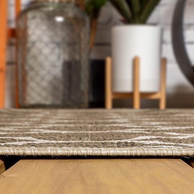 JONATHAN Y Moroccan Trellis Indoor Outdoor Square Area Rug 4X4 Brown/Beige, Trebol Textured Weave for Backyard, Patio, Porch, Easy-Cleaning, High Traffic, Pet-Friendly, Non-Shedding (SMB109A-4SQ)