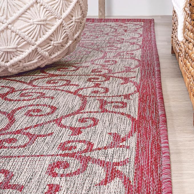 JONATHAN Y Vintage Filigree Indoor Outdoor Square Area Rug 5X5 Light Gray/Fuchsia, Madrid Textured Weave for Backyard, Patio, Porch, Easy-Cleaning, High Traffic, Pet-Friendly Non-Shedding SMB107I-5SQ