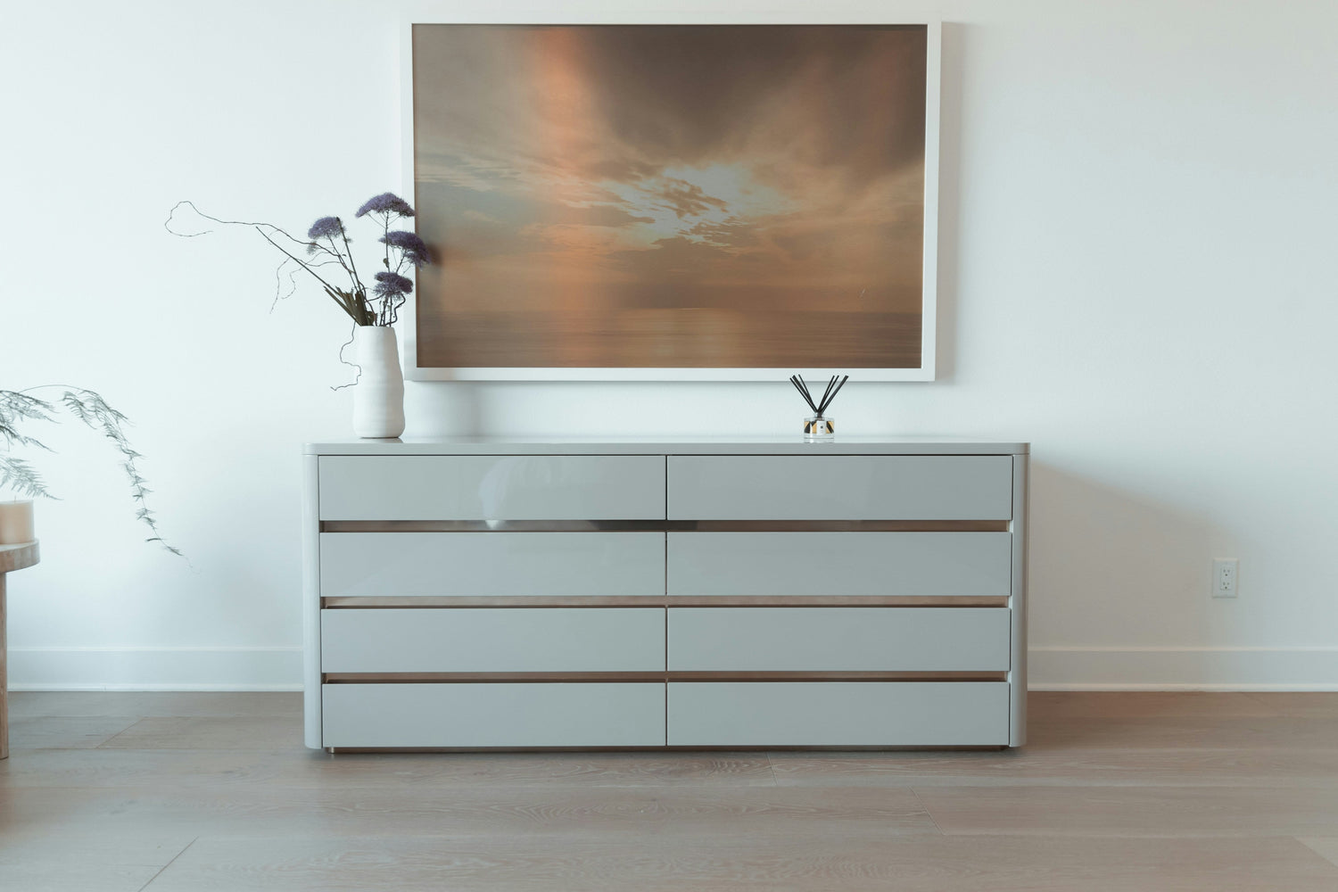 Elegant dressers and drawer units for bedroom storage