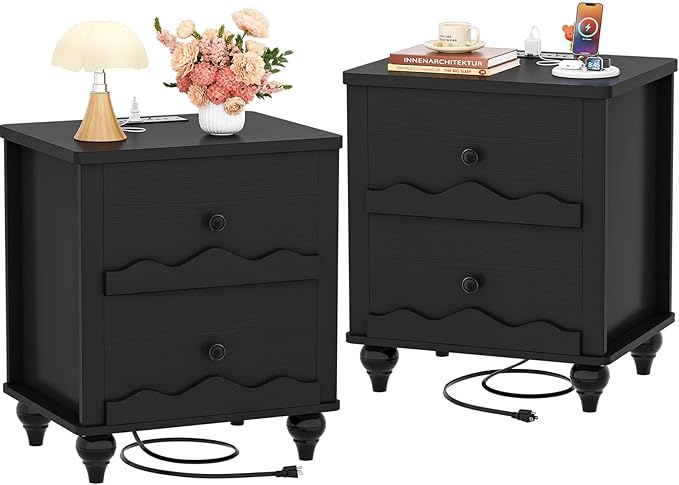Cyclysio Black Nightstand with Charging Station Set of 2, Scalloped Bedside Table with 2 Smooth Drawers, Modern End Table with Solid Wood Legs for Bedroom and Small Spaces