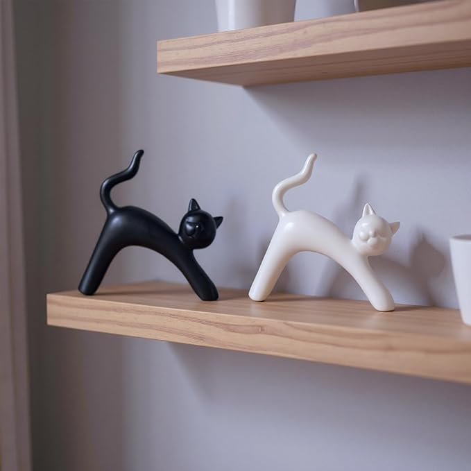Zerzsy Ceramic Cat Statue Figurine Sculpture Home Decor, 2-Pack Black and White Kitten Sculptures Small Knick Office Desk Accessories Decoration Gifts for Cat Lover