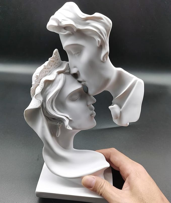 Kiss Statues,Resin Statue Ornaments, Abstract Style Sculptures, Valentine's Day, Living Room Dining Desk Decorations,Bookshelf Decorative Objects,Modern Home Decor(White)