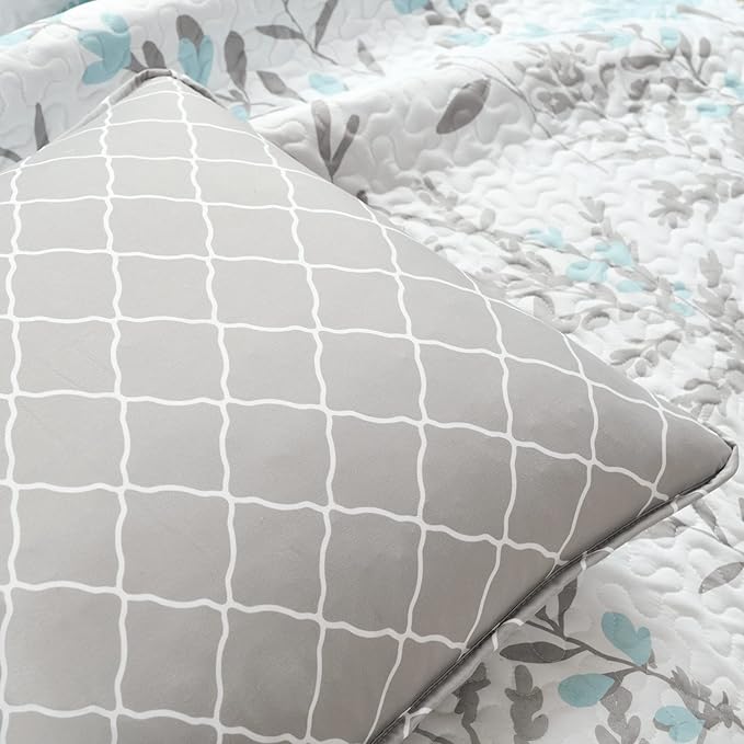 Lush Decor Aprile Reversible Floral Quilt King Size 3 Piece Set King, Blue & Gray - Bedding Set - Floral Quilt - Cottage Bedroom Décor