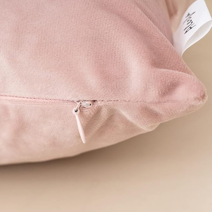 Alerfa 3D Flower Handmade Throw Pillow Cover Decorative Pink Velvet Pillowcase Cushion Cover with Hidden Zipper for Couch Bed Living Room Home Decor 12x20 Inches