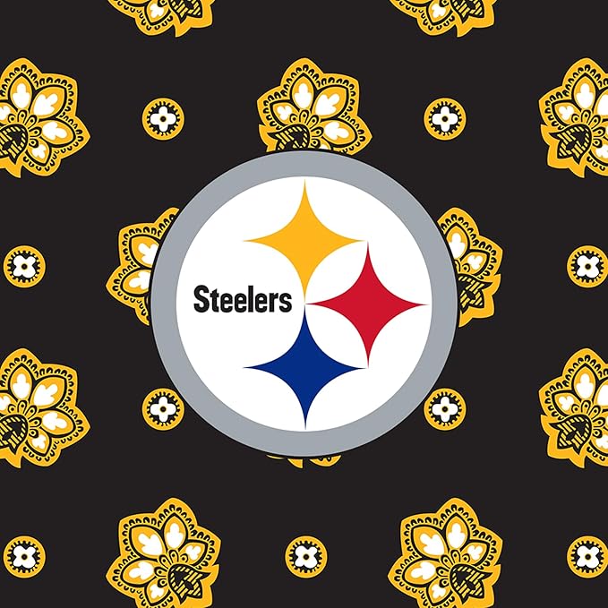 Vera Bradley Women's Fleece NFL Oversized Throw Blanket (Multiple Teams Available), Pittsburghsteelersonblack/Yellowbandana, One Size