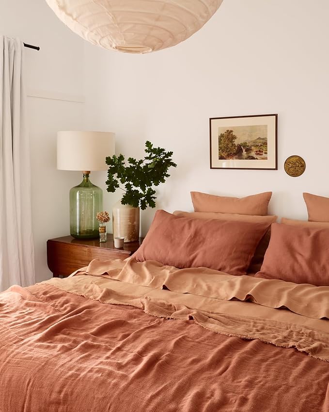 Bed Threads - Linen Muslin Throw - 100% French Flax Linen - Double-Layered & Frayed Edge - Eco-Friendly - Soft & Delicate Blanket - Two-Tone Design - Machine Washable - 87” x 59” - Terracotta/Hazelnut