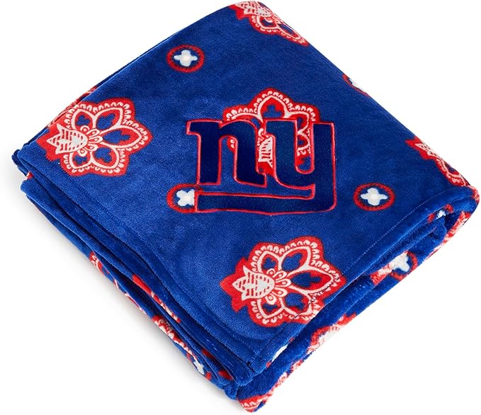 Vera Bradley Women's Fleece NFL Oversized Throw Blanket (Multiple Teams Available), Newyorkgiantsondarkblue/Redbandana, One Size
