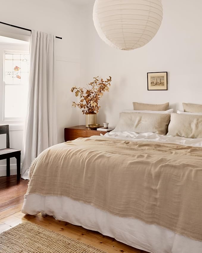 Bed Threads - Linen Muslin Throw - 100% French Flax Linen - Double-Layered & Frayed Edge - Eco-Friendly - Soft & Delicate Blanket - Classic Solid Colorway - Machine Washable - 87” x 59” - Oatmeal