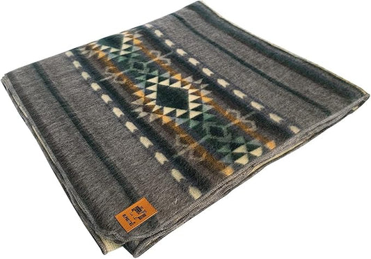 Alpaca Wool Blanket | King Size Throw Blanket | 90 x 75 inches | Soft, Hypoallergenic and Breathable | Lightweight Warm Blanket | Bed, Couch, Outdoor or Picnic (Dark Gray)