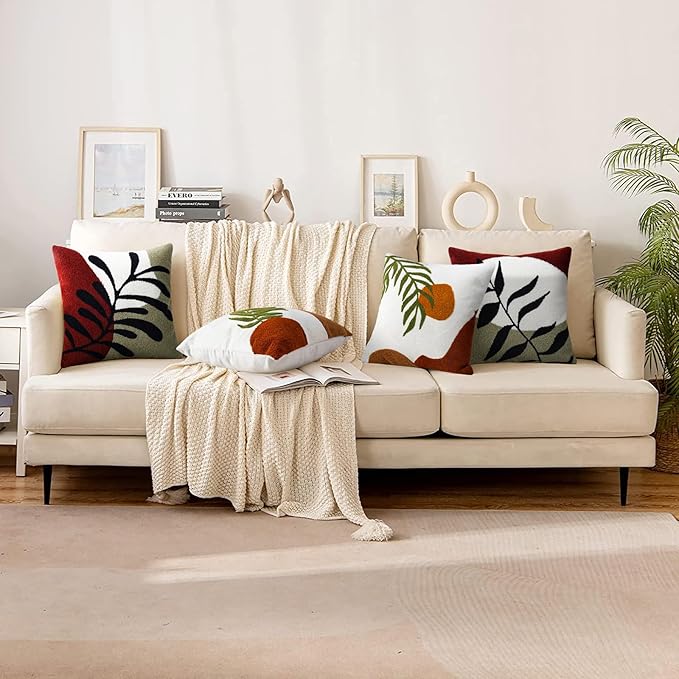 Merrycolor Boho Decorative Throw Pillow Covers 18x18 Tufted Green Decorative Pillows Covers Leaf Mid Century Modern Throw Pillows for Bed Couch Sofa Living Room 1PC （Green and Red ）
