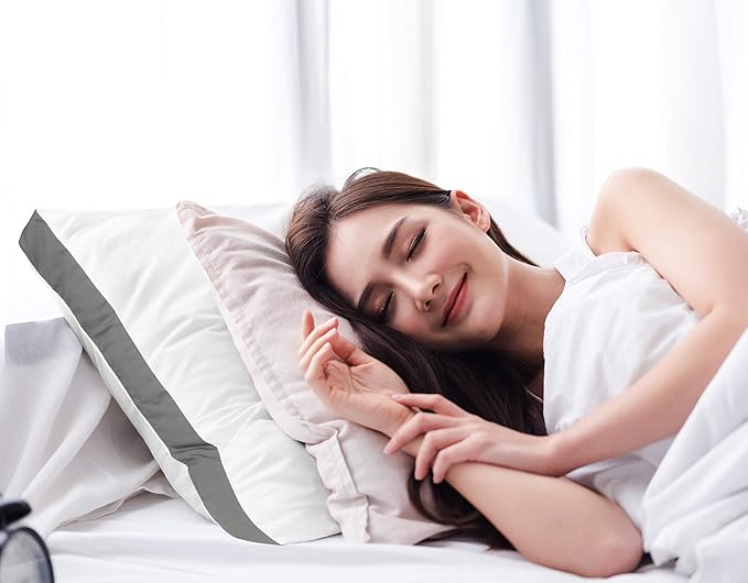 Utopia Bedding Gusseted Pillow (2-Pack) Premium Quality Bed Pillows - Side Back Sleepers - Grey Gusset - Queen - 18 x 26 Inches