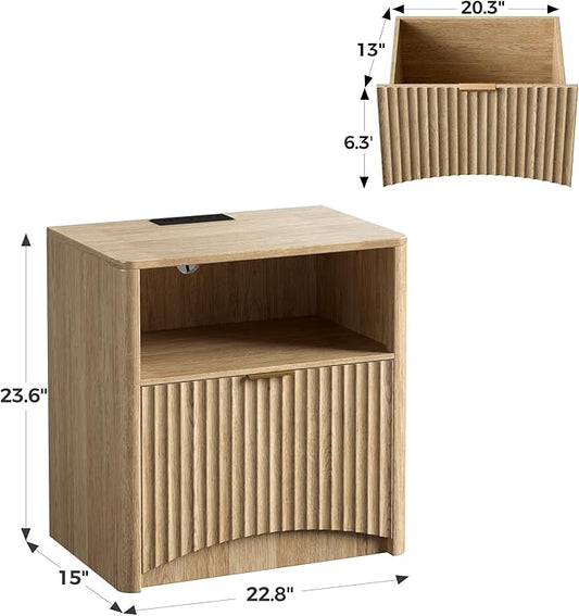 Evermagin Fluted Nightstand with Charging Station, Natural Oak Bedside Table with Drawer and Storage, Wood End Table Mid Century Modern, Large Night Stand for Bedroom
