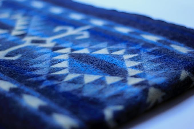 Alpaca Wool Blanket | King Size Throw Blanket | 90 x 75 inches | Soft, Hypoallergenic and Breathable | Lightweight Warm Blanket | Bed, Couch, Outdoor or Picnic (Blue)
