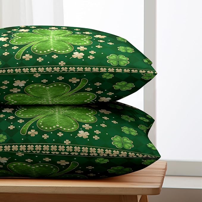 St Patricks Day Shamrock Lumbar Throw Pillow Covers 12x20 Set of 2 Green Buffalo Plaid Check Lucky Clovers Outdoor Decorative Pillow Covers Spring Rustic Pillow Cases for Farmhouse Living Room Decor