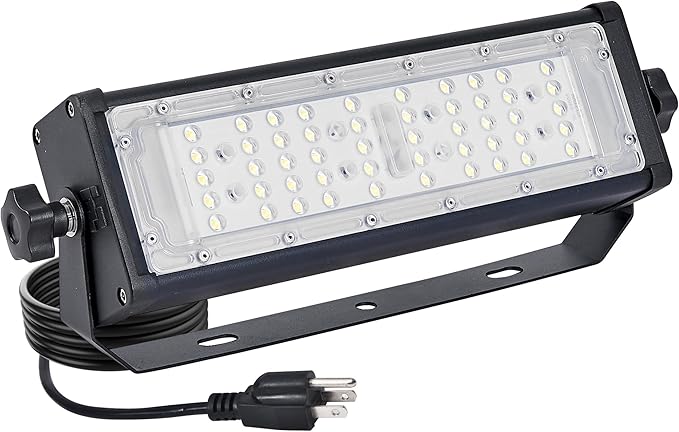 WERISE 50W Flood Light Outdoor IP66 Waterproof, 10000LM 200LM/W Super Bright LED Stadium Lights with Plug, 6000K Daylight White 100-277V Security Lighting for Yard Parking Lot
