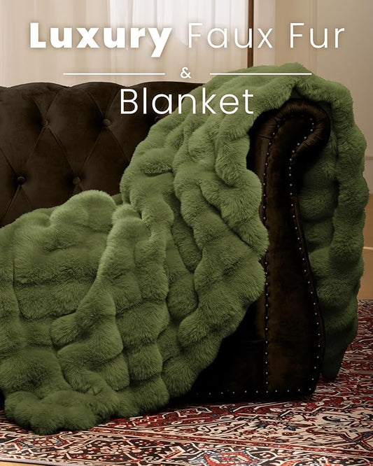 Ultra Soft Cozy Faux Fur Throw Blanket, Fuzzy Plush Thick Bubble Blanket, Oversize Luxury Fluffy Blanket for Couch, Sofa, Bedroom, and Living Room,50x60 Inches,Green