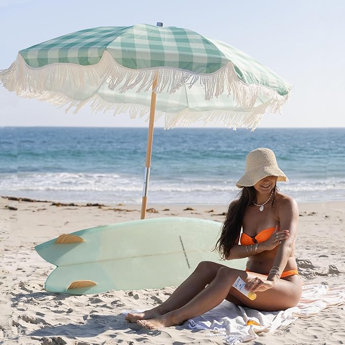 AMMSUN Beach Umbrella with Fringe, 6.5ft Boho Umbrella with Premium Wood Pole & Carry Bag, UPF 50+ Protection for Outdoor Holiday, Green Plaid
