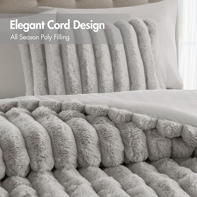 Madison Park Jasmine King Comforter Set, Luxurious Reversible Faux Fur Plush Ribbed Velvet Bedding, Fuzzy Thick Warm Winter Comforter, Super Soft Fluffy 3-Piece Set Light Grey