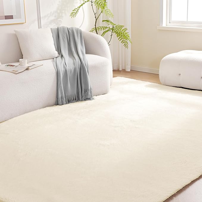 Amazon Basics Fluffy Washable Area Rug, Shaggy Carpet for Living Room, Bedroom, 4' W × 6' L, Beige