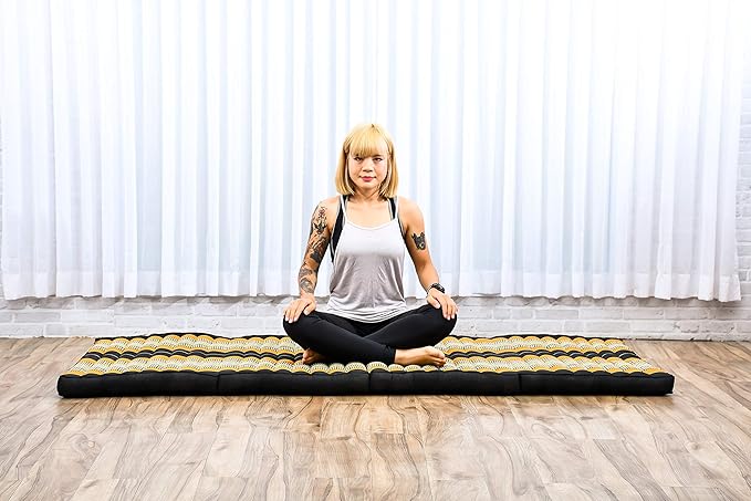 Leewadee Trifold Mattress Standard – Comfortable Thai Massage Pad, Foldable Floor Mattress Filled with Kapok, Perfect to Use as a Sleeping Mat 79 x 28 inches, Black Orange