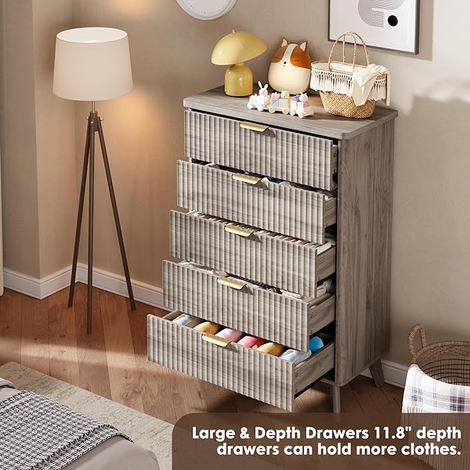 Garvee 5 Drawers Dresser for Bedroom, 47.2" Tall Dressers with Curved Profile Design, Fluted Wood Drawers with Gold Handle, Modern Chest of Dressers with Thickened Design for Living Room, Grey