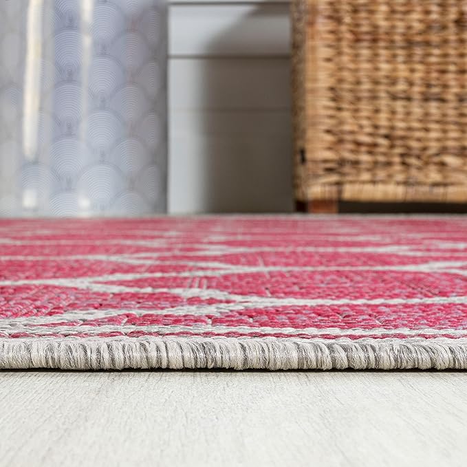 JONATHAN Y Moroccan Trellis Indoor Outdoor Area Rug 5X8 Fuchsia/Light Gray, Trebol Textured Weave for Backyard, Patio, Porch, Easy-Cleaning, High Traffic, Pet-Friendly, Non-Shedding (SMB109H-5)