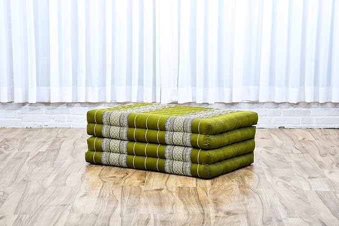 Leewadee Trifold Mattress Standard – Comfortable Thai Massage Pad, Foldable Floor Mattress Filled with Kapok, Perfect to Use as a Sleeping Mat 79 x 28 inches, Green