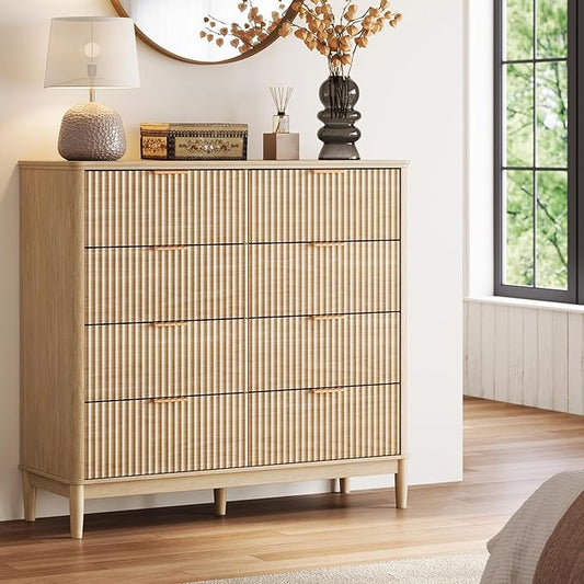 LINSY Fluted Dresser for Bedroom with 8 Drawers, Mid Century Modern Chest of Drawers with Gold Metal Handles, Wide Boho Wood Dressers, Large Farmhouse Storage Cabinet for Bedroom, Living Room, Oak