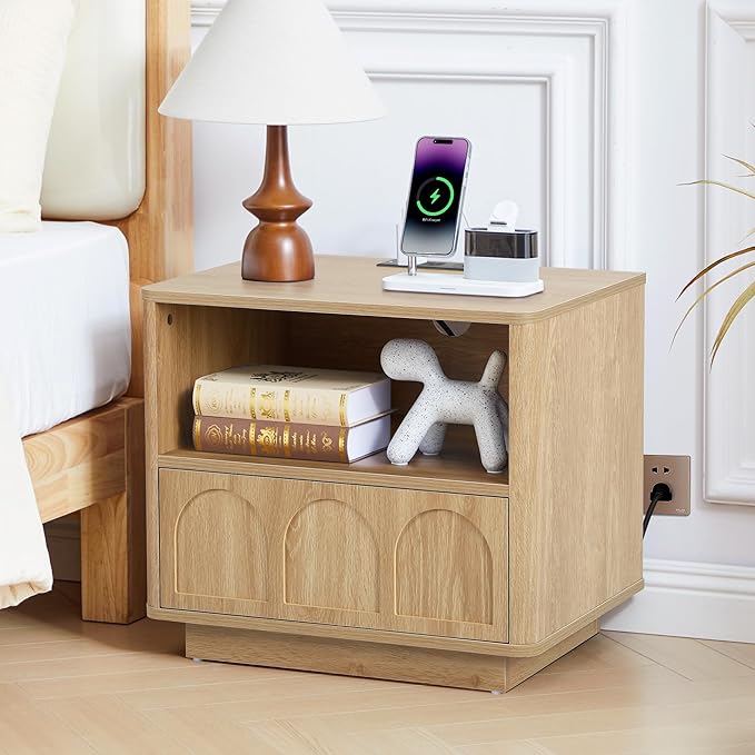 Small Nightstand with Charging Station, Accent Bedside Nightstand with Drawer, Mid Century Modern Bedroom Side Bed Table with Storage for Dorm, Living Room, Couch Sofa Chair, Office - Natural