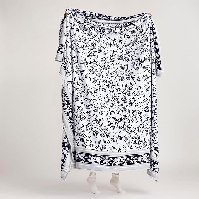 Vera Bradley Women's Oversized Fleece Plush Throw Blanket, Perennials Misty Surf, Full/Queen