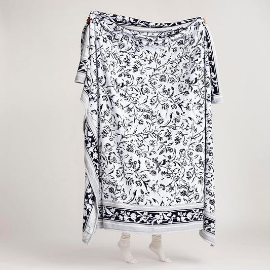 Vera Bradley Women's Oversized Fleece Plush Throw Blanket, Perennials Misty Surf, Full/Queen