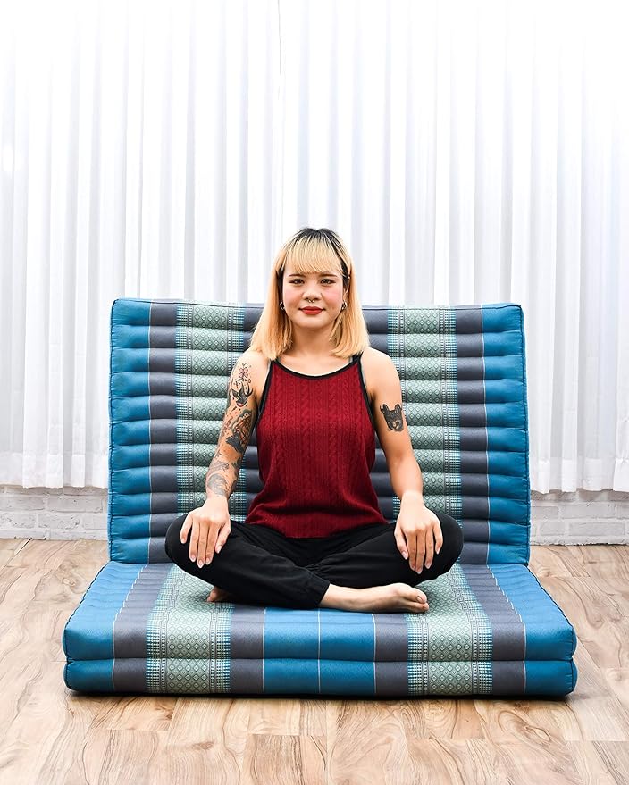 Leewadee Trifold Mattress XL – Comfortable Thai Massage Pad, Foldable Relaxation Floor Mattress Filled with Kapok, Perfect to Use as a Sleeping Mat 79 x 39 inches, Light Blue