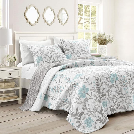 Lush Decor Aprile Reversible Floral Quilt Queen Size 3 Piece Set Full/Queen, Blue & Gray - Bedding Set - Floral Quilt - Cottage Bedroom Décor