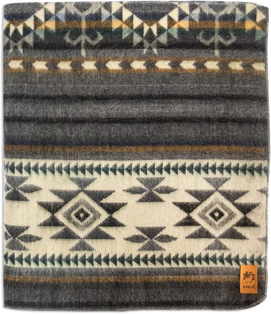 Alpaca Wool Blanket | King Size Throw Blanket | 90 x 75 inches | Soft, Hypoallergenic and Breathable | Lightweight Warm Blanket | Bed, Couch, Outdoor or Picnic (Light Gray)