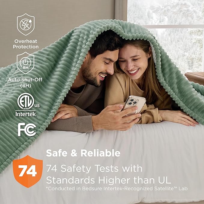 Bedsure GentleSoft Electric Blanket King Size - Soft Ribbed Flannel Heated Blanket with Dual Control, Heating with 10 Heat Settings & 10 Time Settings, 8 hrs Timer Auto Shut Off (90x100 inches, Green)