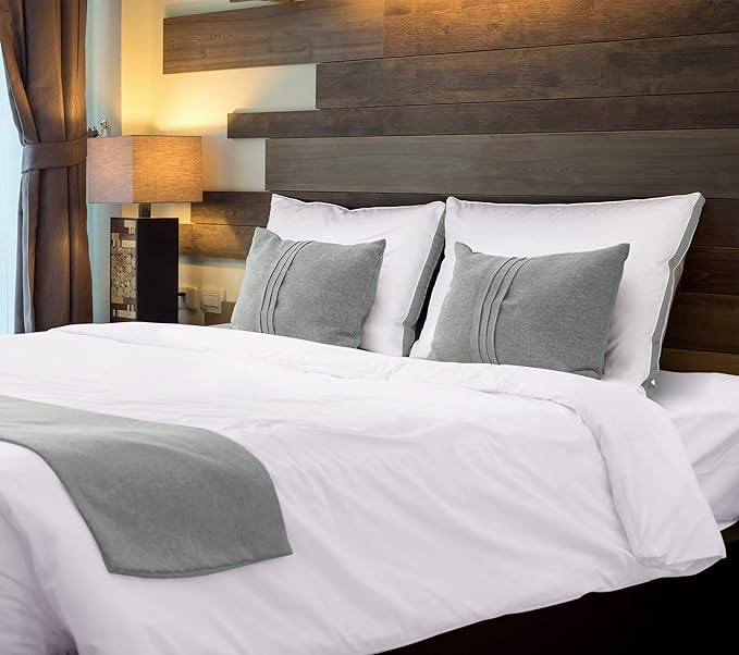 Utopia Bedding Gusseted Pillow (2-Pack) Premium Quality Bed Pillows - Side Back Sleepers - Grey Gusset - Queen - 18 x 26 Inches
