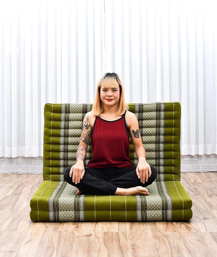 Leewadee Trifold Mattress XL – Comfortable Thai Massage Pad, Foldable Relaxation Floor Mattress Filled with Kapok, Perfect to Use as a Sleeping Mat 79 x 39 inches, Green