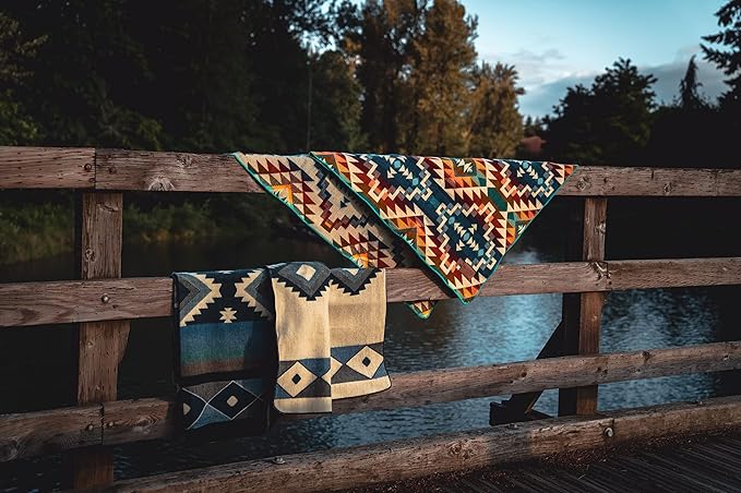 QISU Wool Blanket Throw | Large, Beautiful, Warm, Soft, Handmade in Ecuador by Local Artisans |94″ x 78″| Ultra-Soft, Hypoallergenic & Breathable | Non-Itchy or Scratchy Fabric (Blue Pyramid)