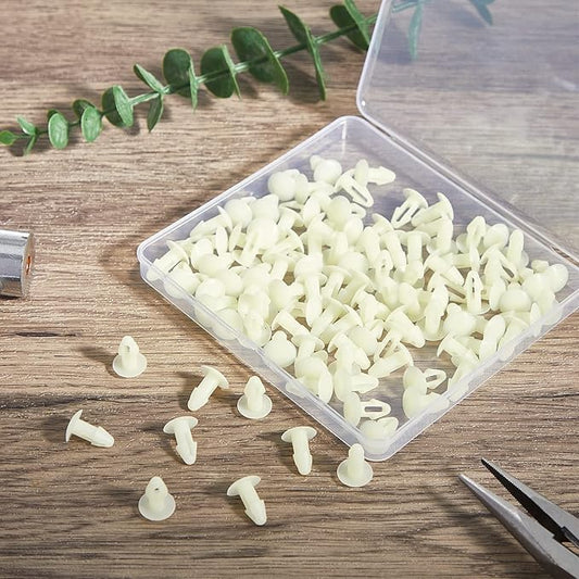 100 Pcs Strapping Rivets 15/64 Inch Hole Patio Strapping Fasteners for Patio Furniture Repair Webbing Lawn Chair Lounge Accessories, 0.66 x 0.48 Inch (White)