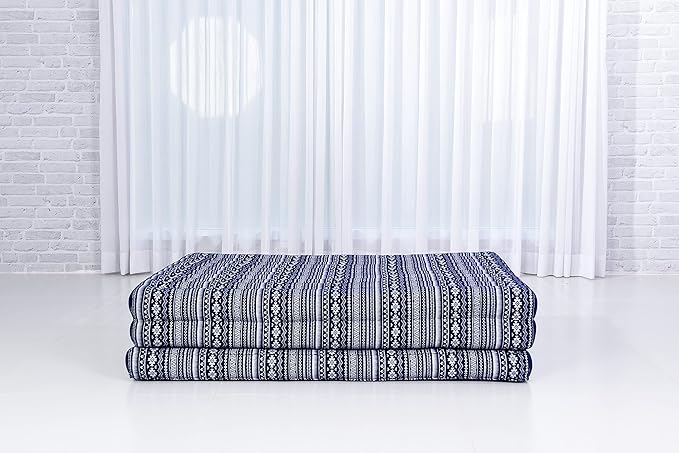 Leewadee Trifold Mattress XL – Comfortable Thai Massage Pad, Foldable Relaxation Floor Mattress Filled with Kapok, Perfect to Use as a Sleeping Mat 79 x 39 inches, Blue White