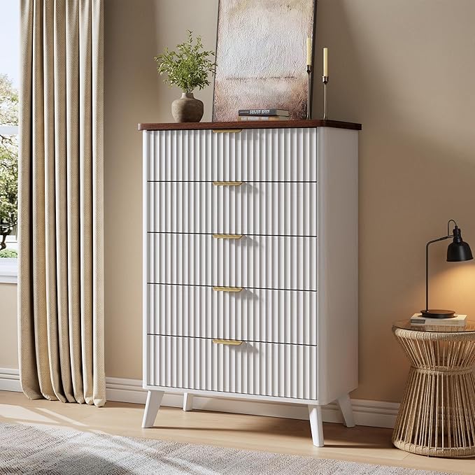 Garvee 5 Drawers Dresser for Bedroom, 47.2" Tall Dressers with Curved Profile Design, Fluted Wood Drawers with Gold Handle, Modern Chest of Dressers with Thickened Design for Living Room, White