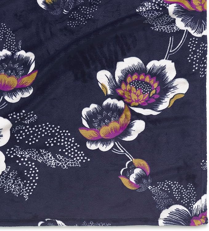 Vera Bradley Women's Fleece Oversized Throw Blanket, Seurat Floral
