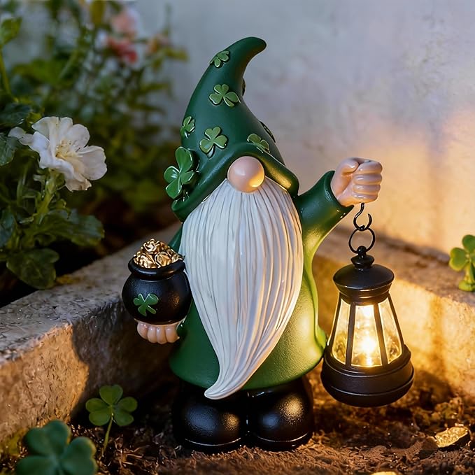 St Patrick's Day Gnome Decorations Outdoor, Solar Leprechaun Decor with Pot of Gold, Resin Figurine with Shamrocks & Solar Light for Garden Patio, Gift Luck and Fortune