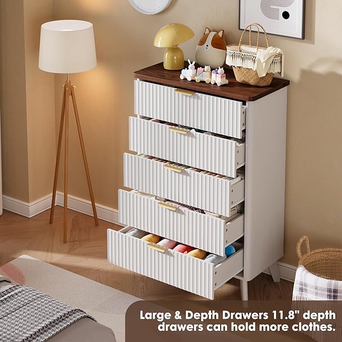 Garvee 5 Drawers Dresser for Bedroom, 47.2" Tall Dressers with Curved Profile Design, Fluted Wood Drawers with Gold Handle, Modern Chest of Dressers with Thickened Design for Living Room, White