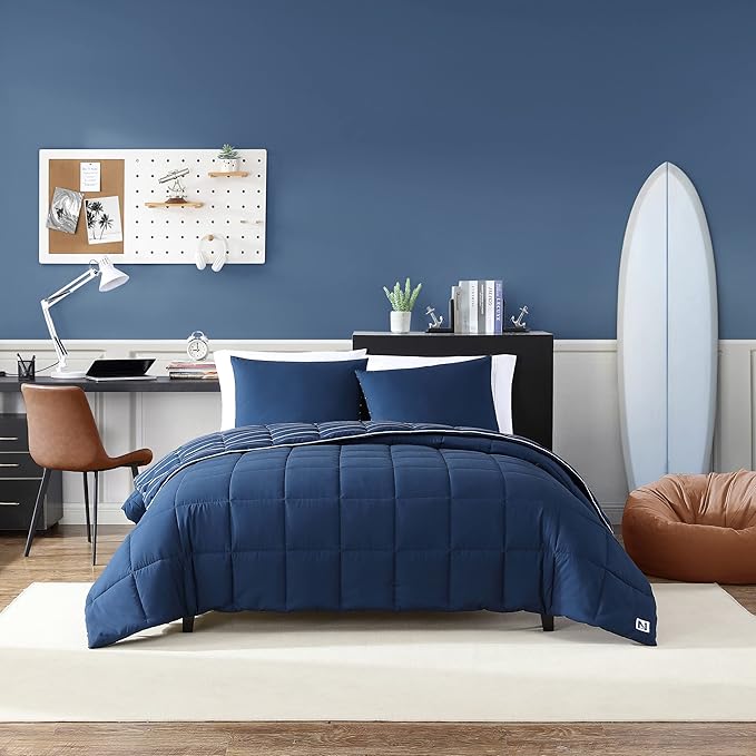 Nautica - King Comforter Set, Peached Microfiber Bedding with Matching Shams, Lightweight for Year Round Use, Oeko-Tex Certified (Longdale Solid Navy)